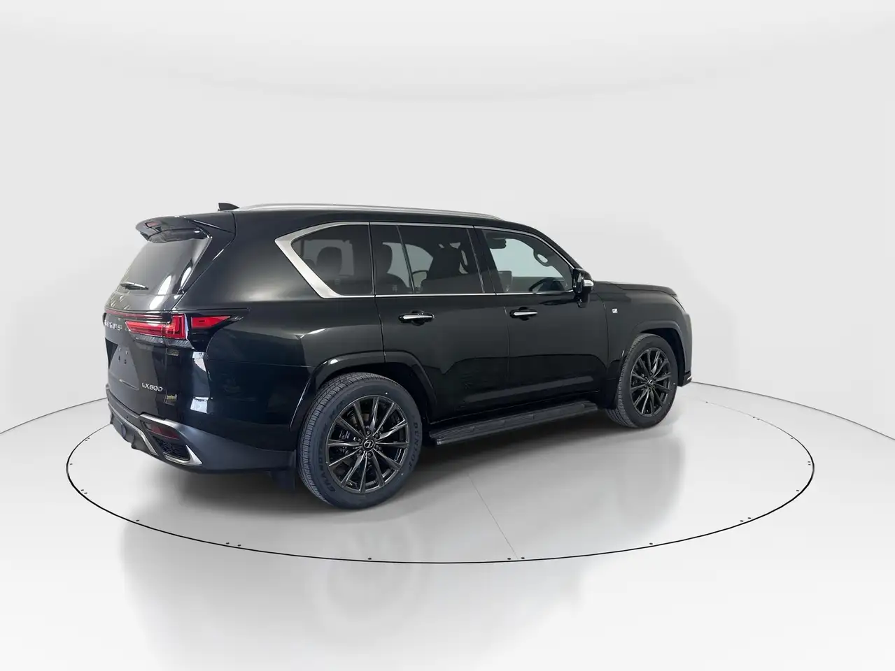 Lexus LX 600 снимка Lexus LX 600
