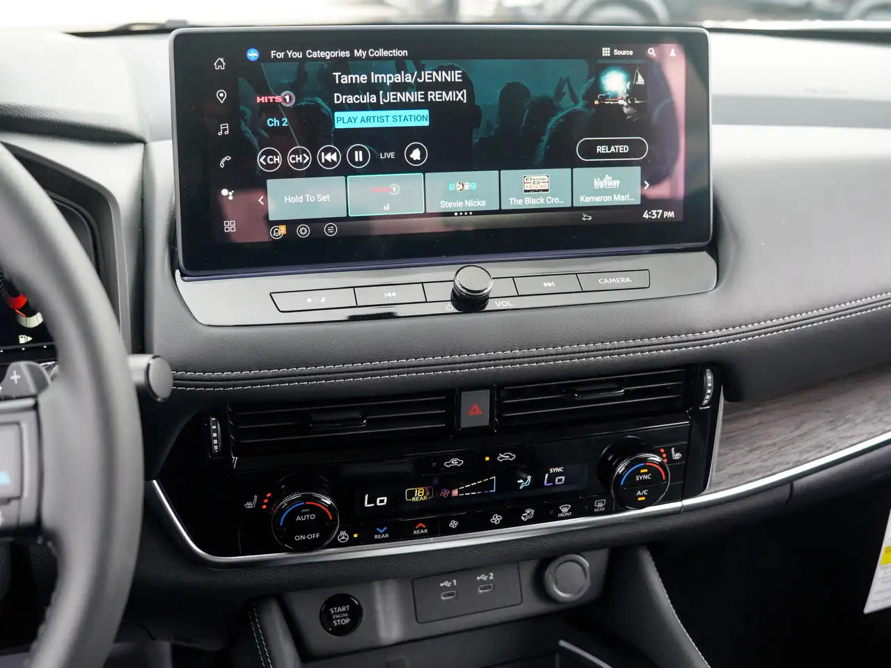 Nissan Rogue fotografie Nissan Rogue