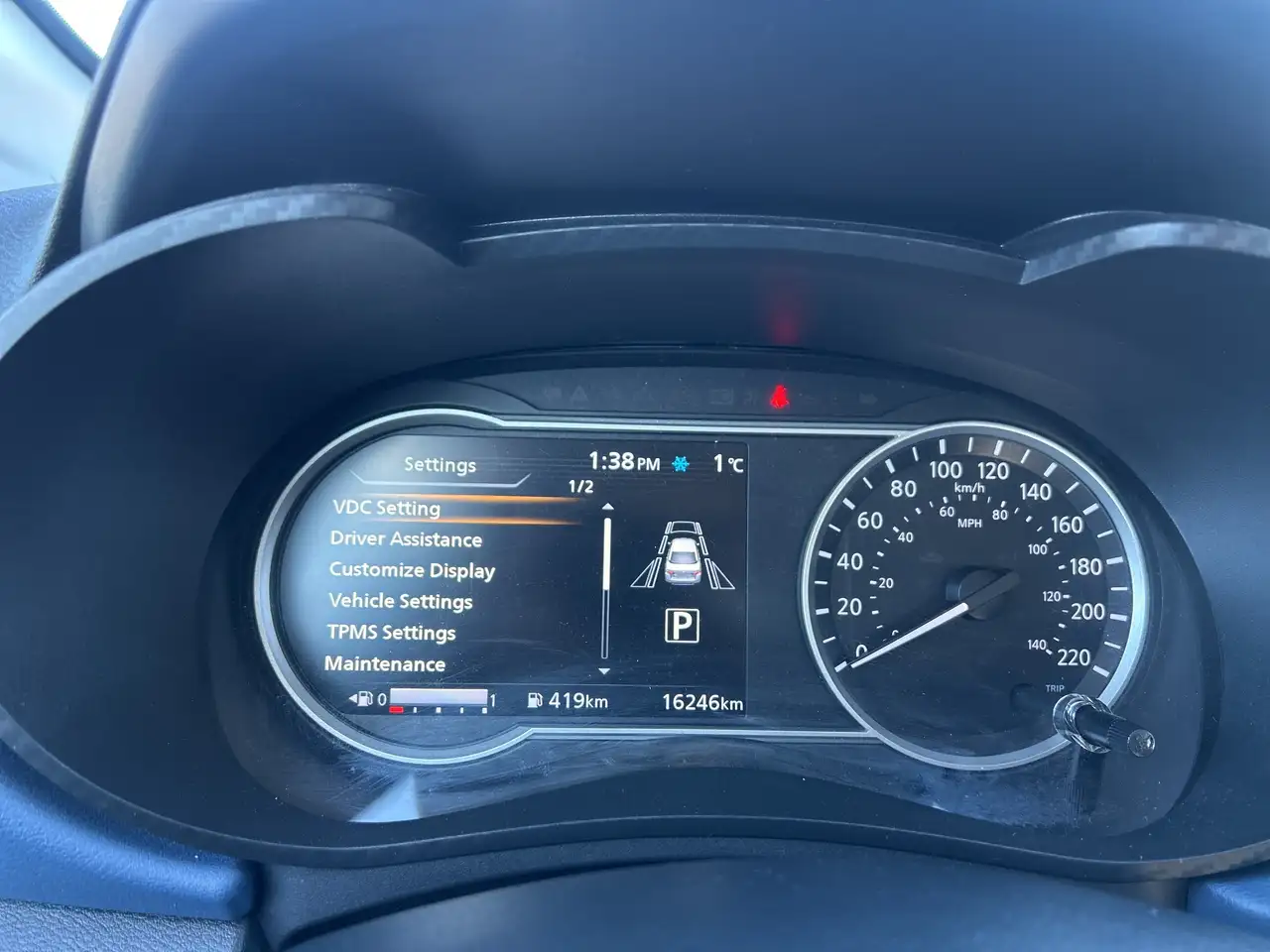Nissan Versa снимка Nissan Versa