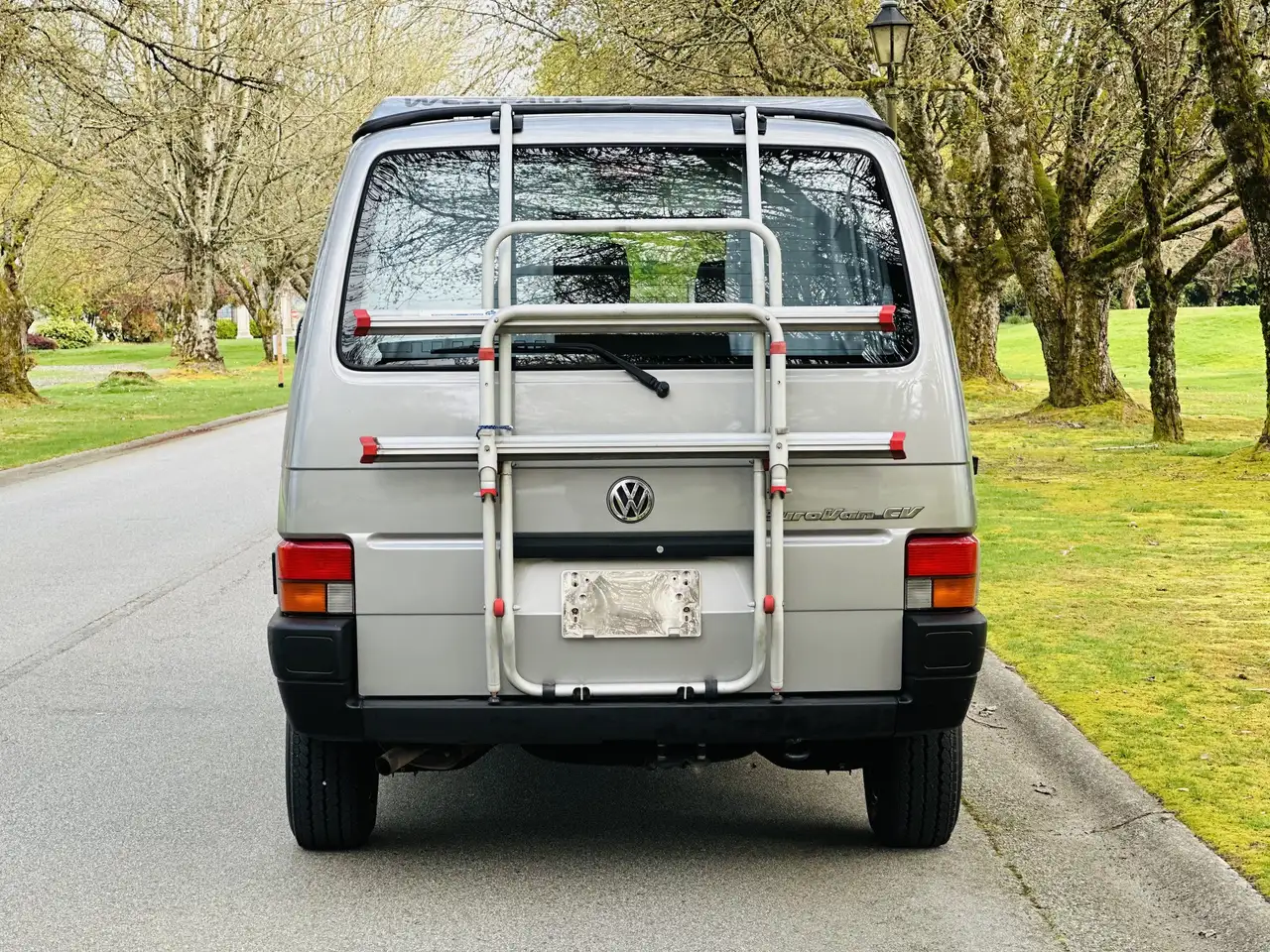 Volkswagen Eurovan снимка Volkswagen Eurovan