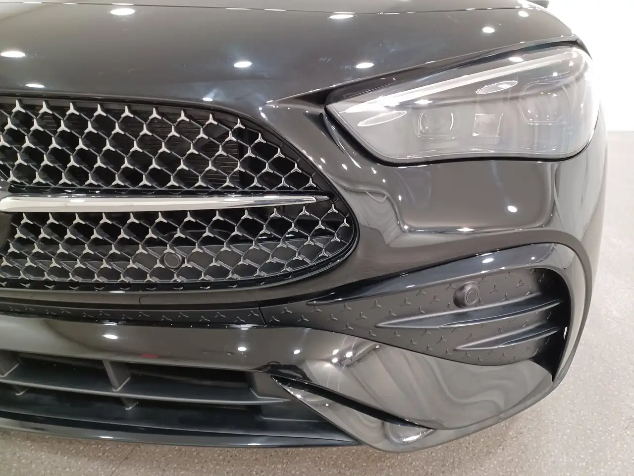 Mercedes-Benz CLE снимка Mercedes-Benz CLE
