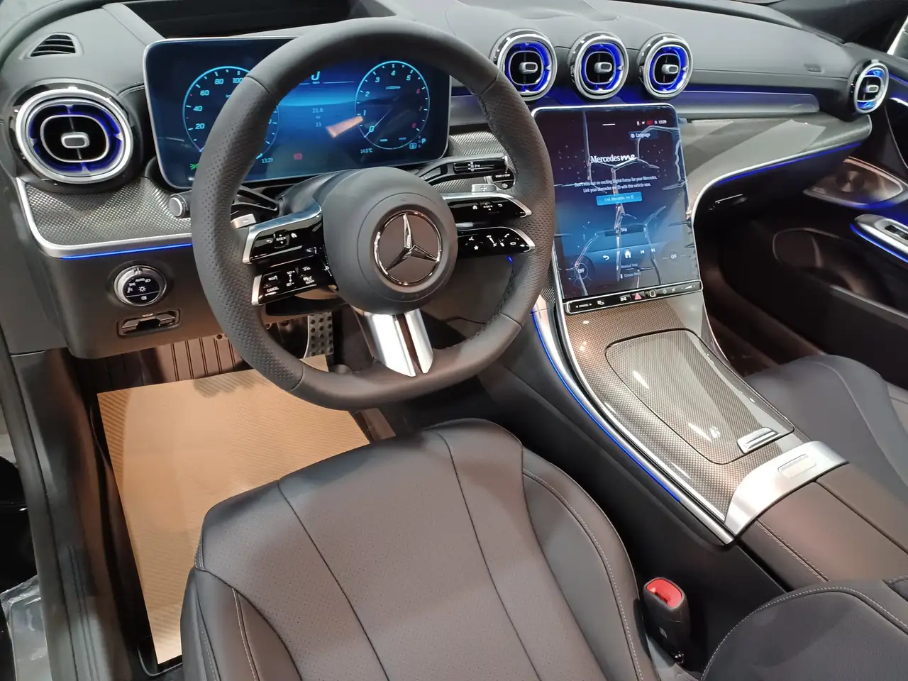 Mercedes-Benz CLE снимка Mercedes-Benz CLE