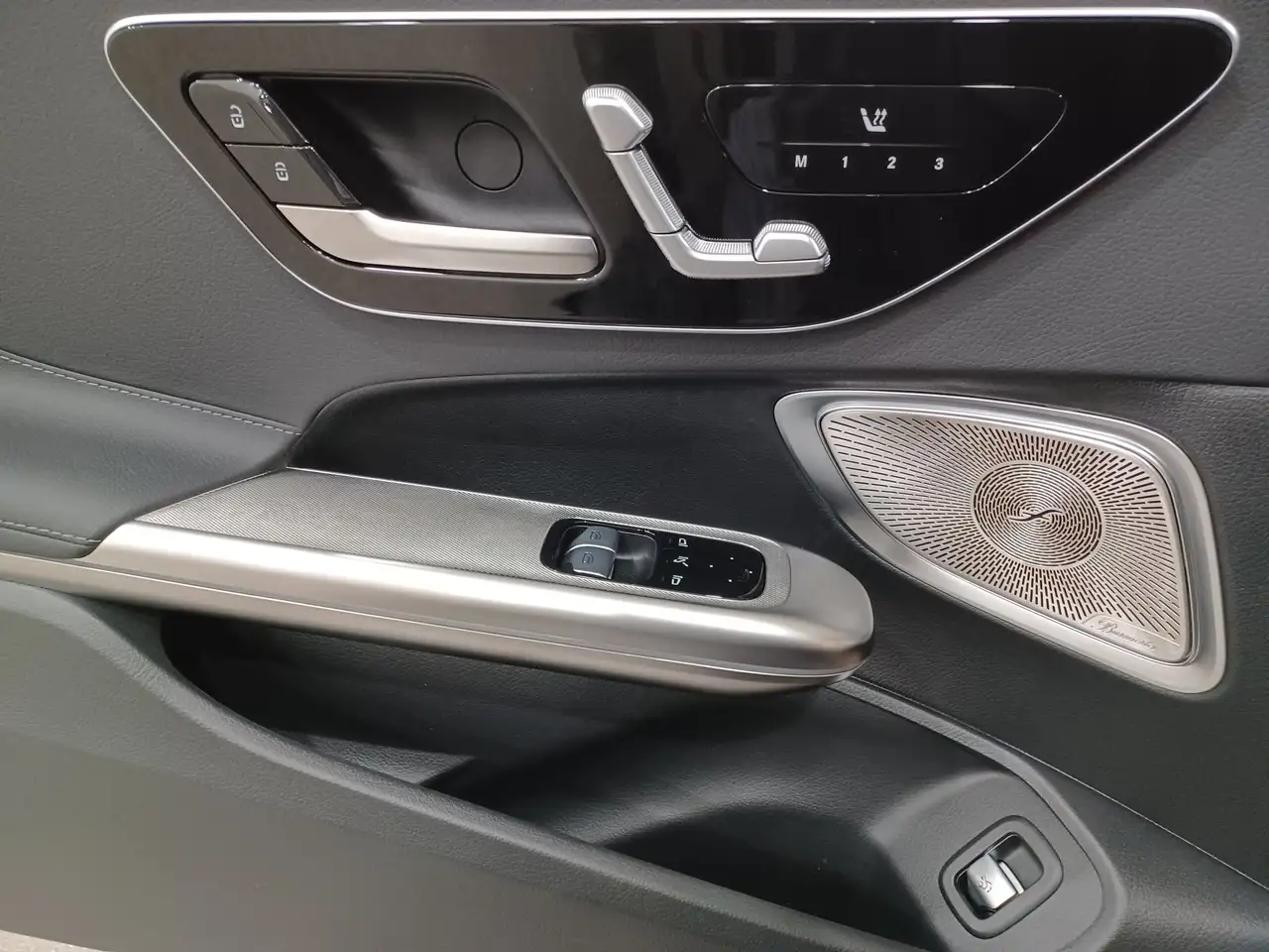 Mercedes-Benz CLE снимка Mercedes-Benz CLE