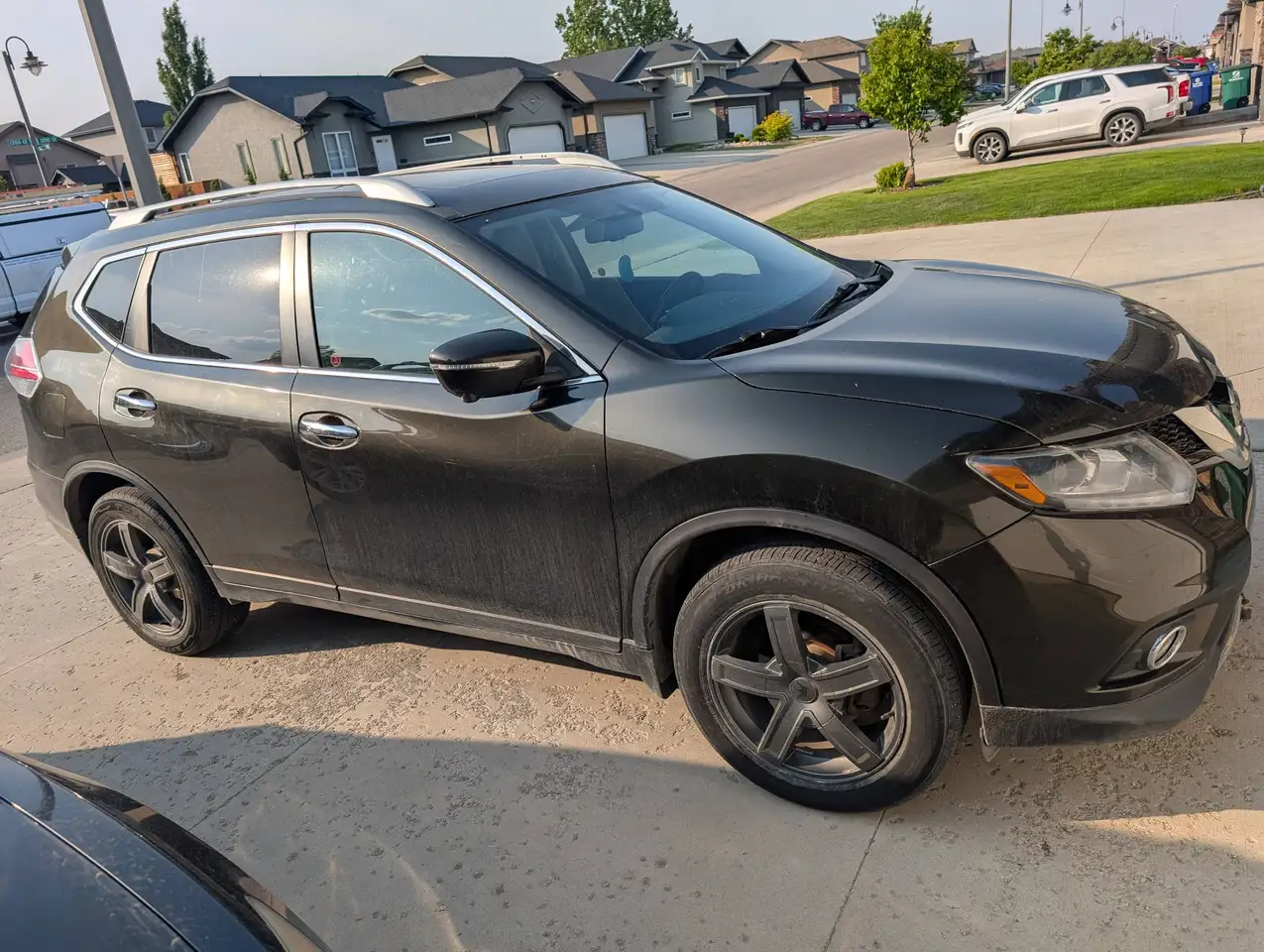 Nissan Rogue снимка Nissan Rogue