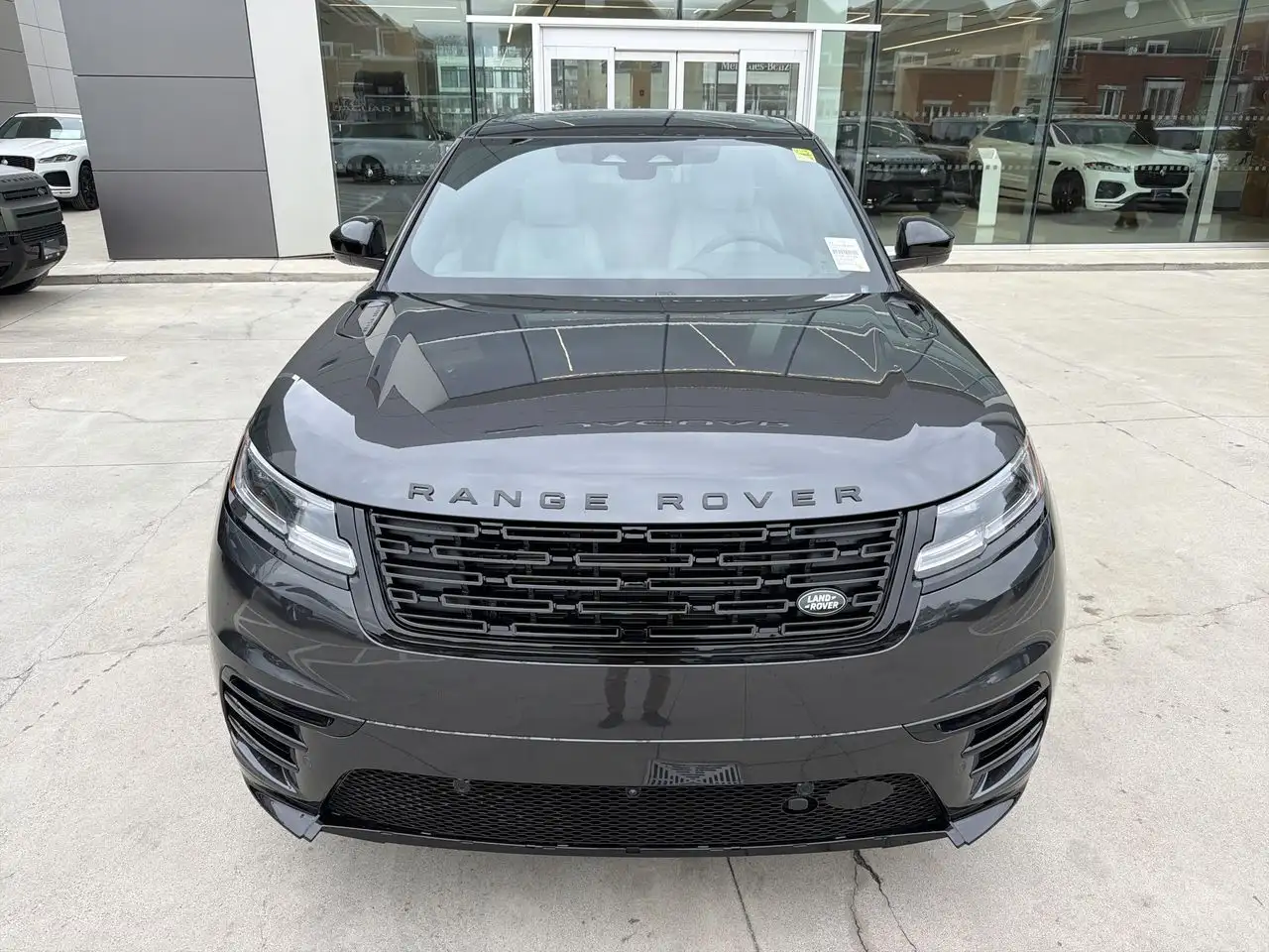 Land Rover Range Rover Velar снимка Land Rover Range Rover Velar