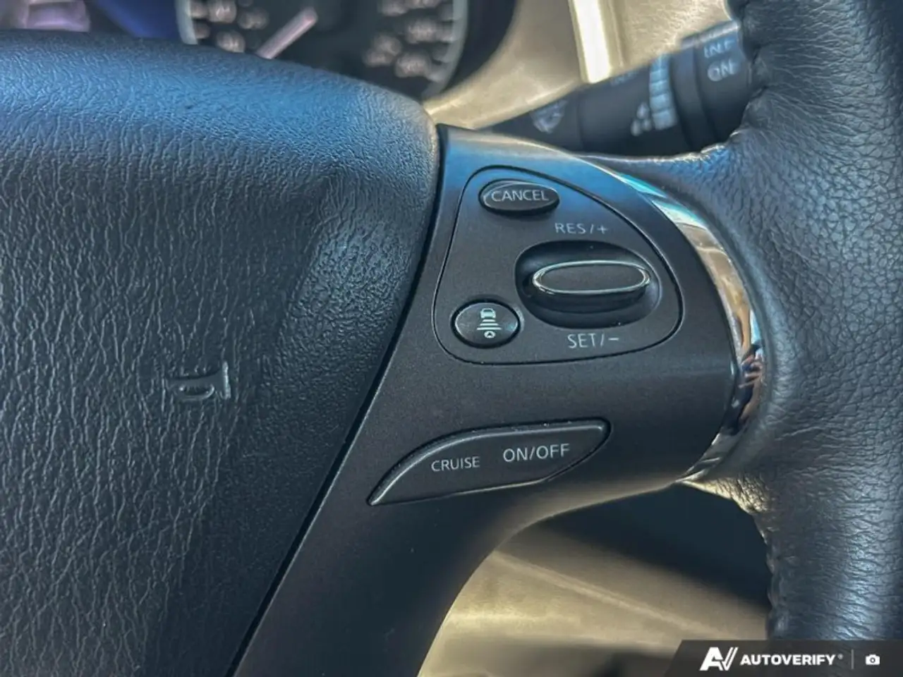 Nissan Murano снимка Nissan Murano