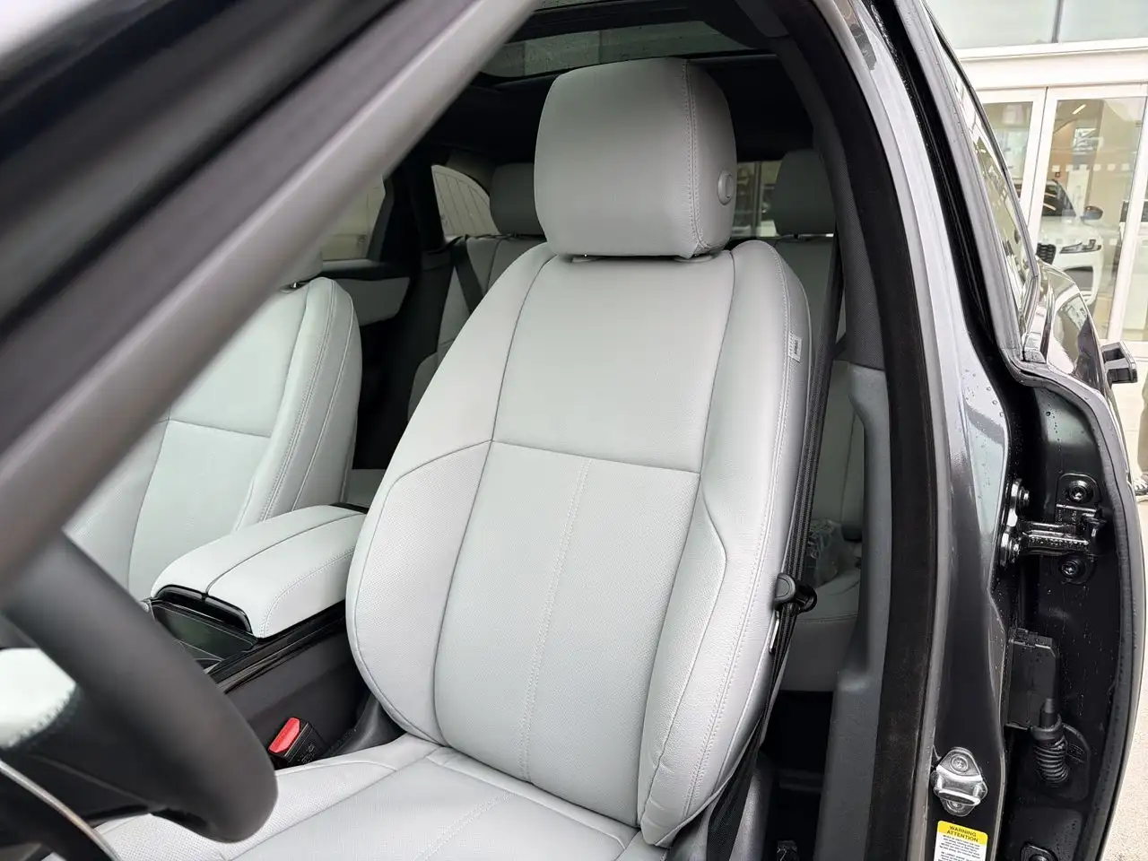Land Rover Range Rover Velar снимка Land Rover Range Rover Velar