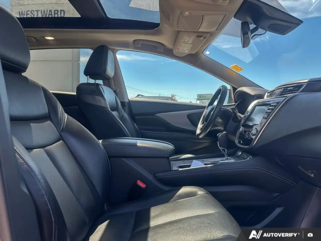 Nissan Murano снимка Nissan Murano