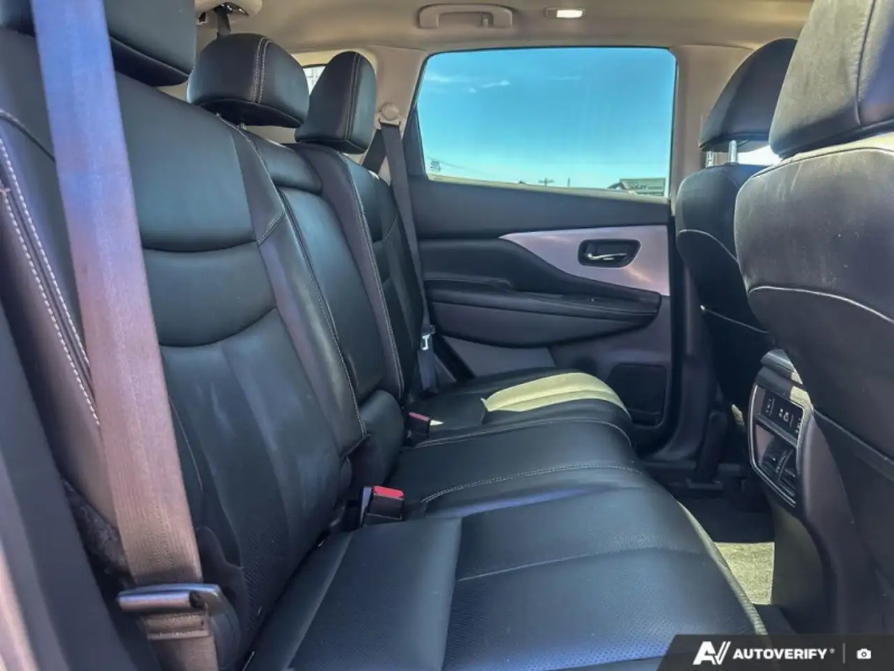 Nissan Murano снимка Nissan Murano