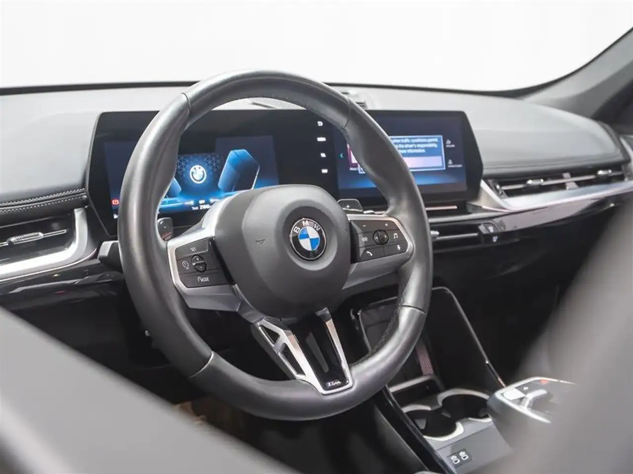 BMW X1 снимка BMW X1