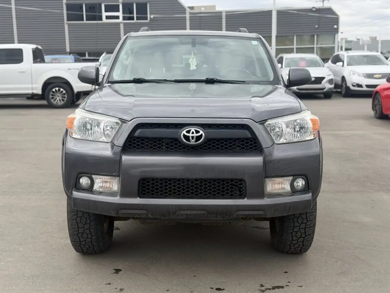 Toyota 4-Runner снимка Toyota 4-Runner