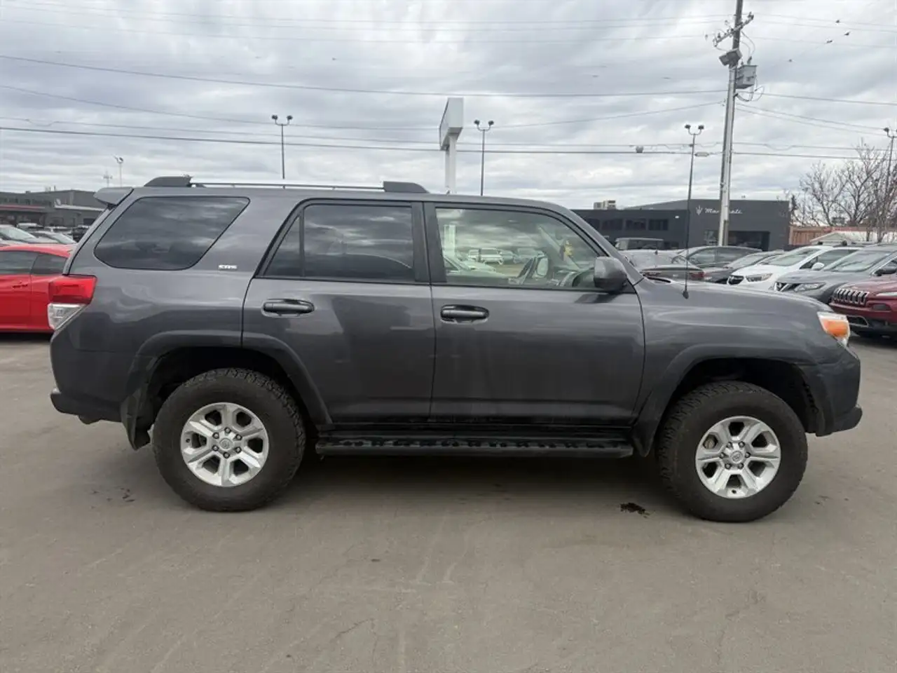 Toyota 4-Runner снимка Toyota 4-Runner