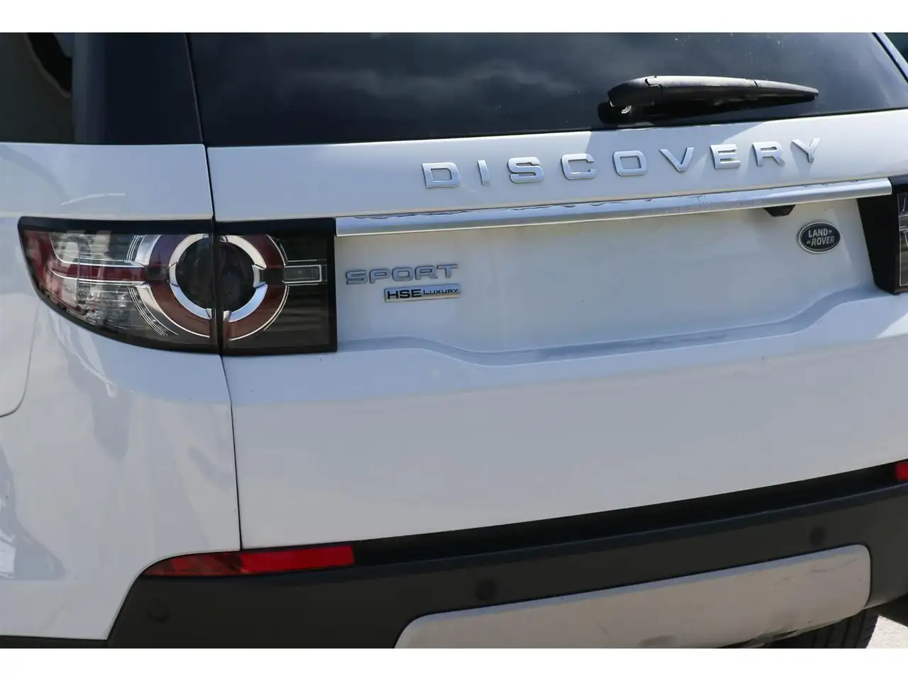 Land Rover Discovery Sport photo Land Rover Discovery Sport
