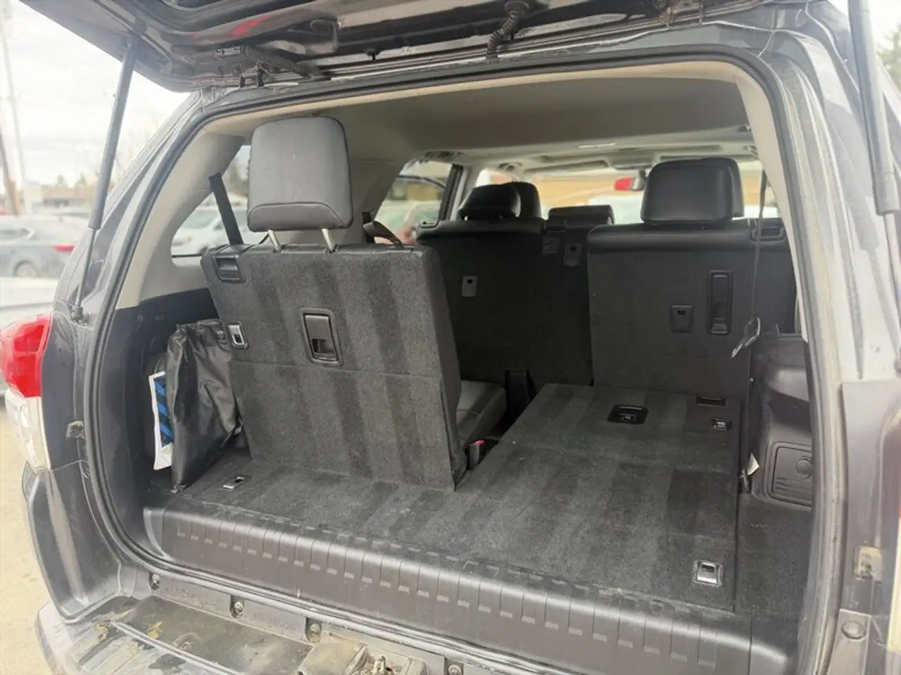 Toyota 4-Runner снимка Toyota 4-Runner