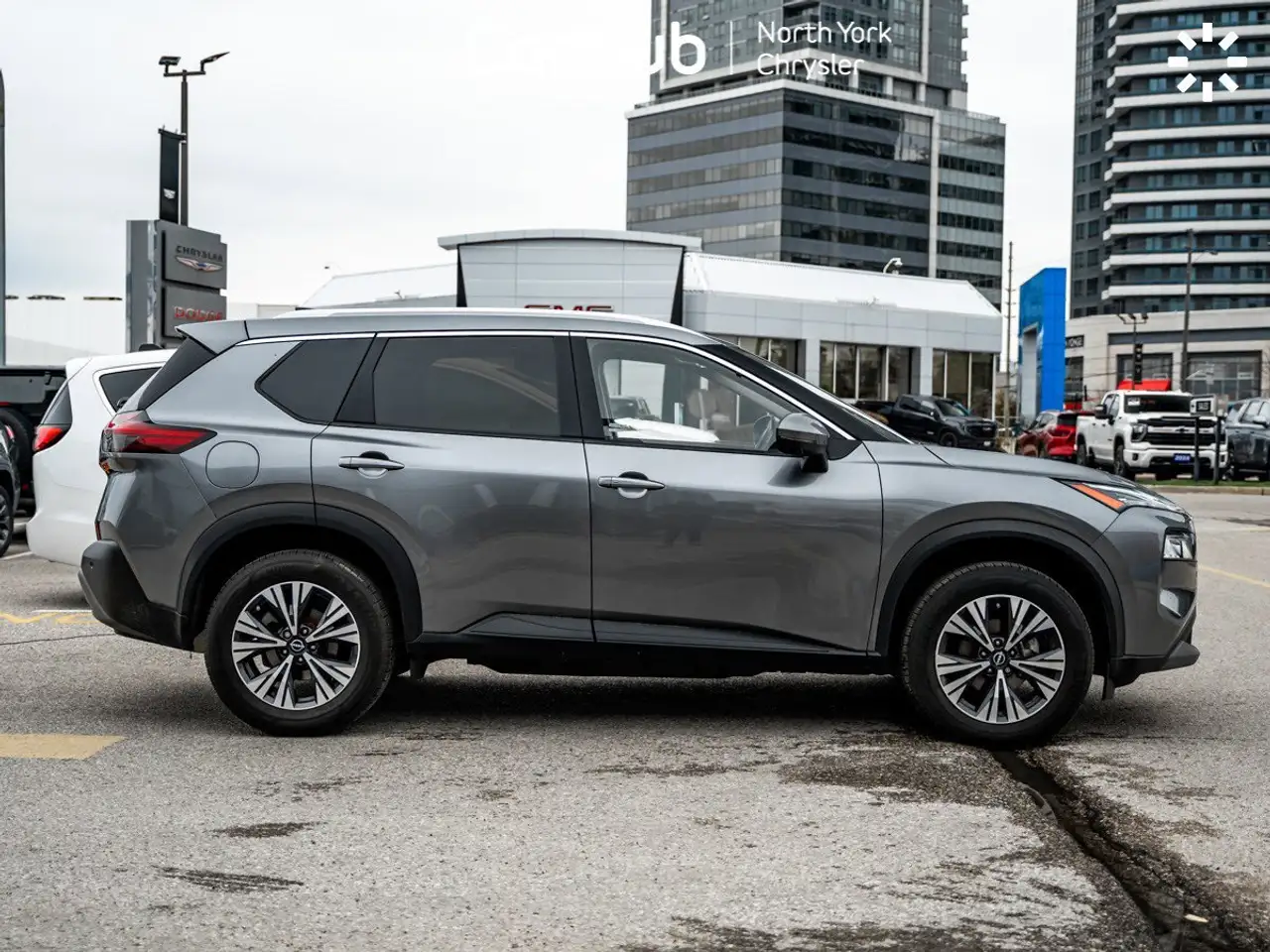 Nissan Rogue photo Nissan Rogue