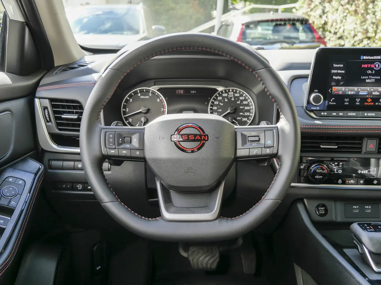 Nissan Rogue photo Nissan Rogue
