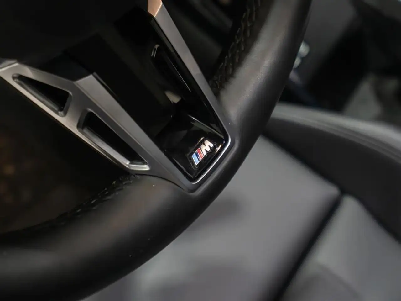 BMW X1 снимка BMW X1