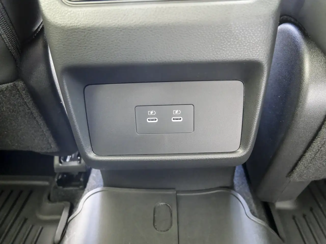 Nissan Rogue photo Nissan Rogue