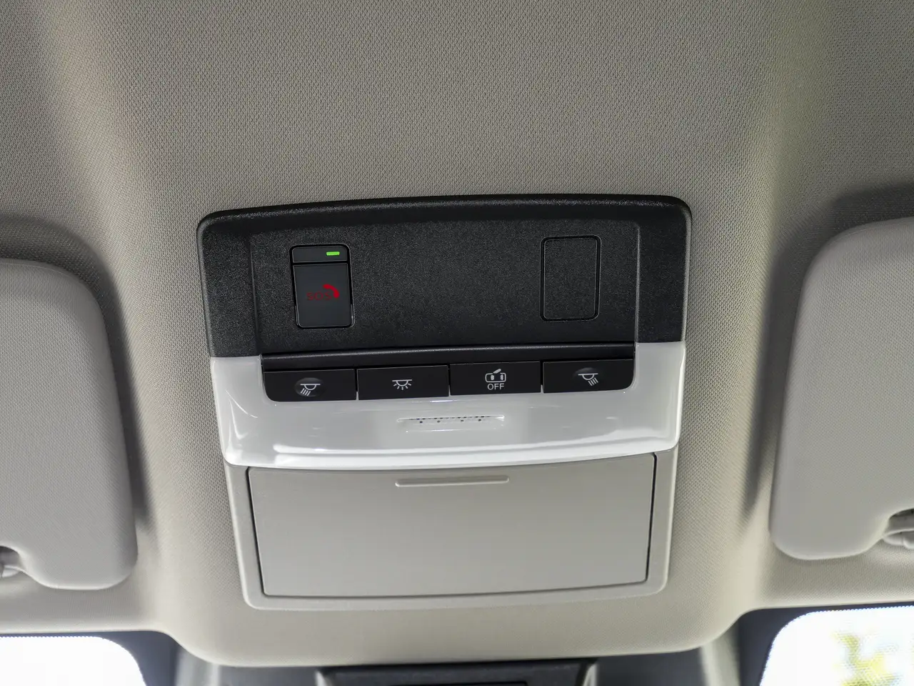 Nissan Rogue photo Nissan Rogue