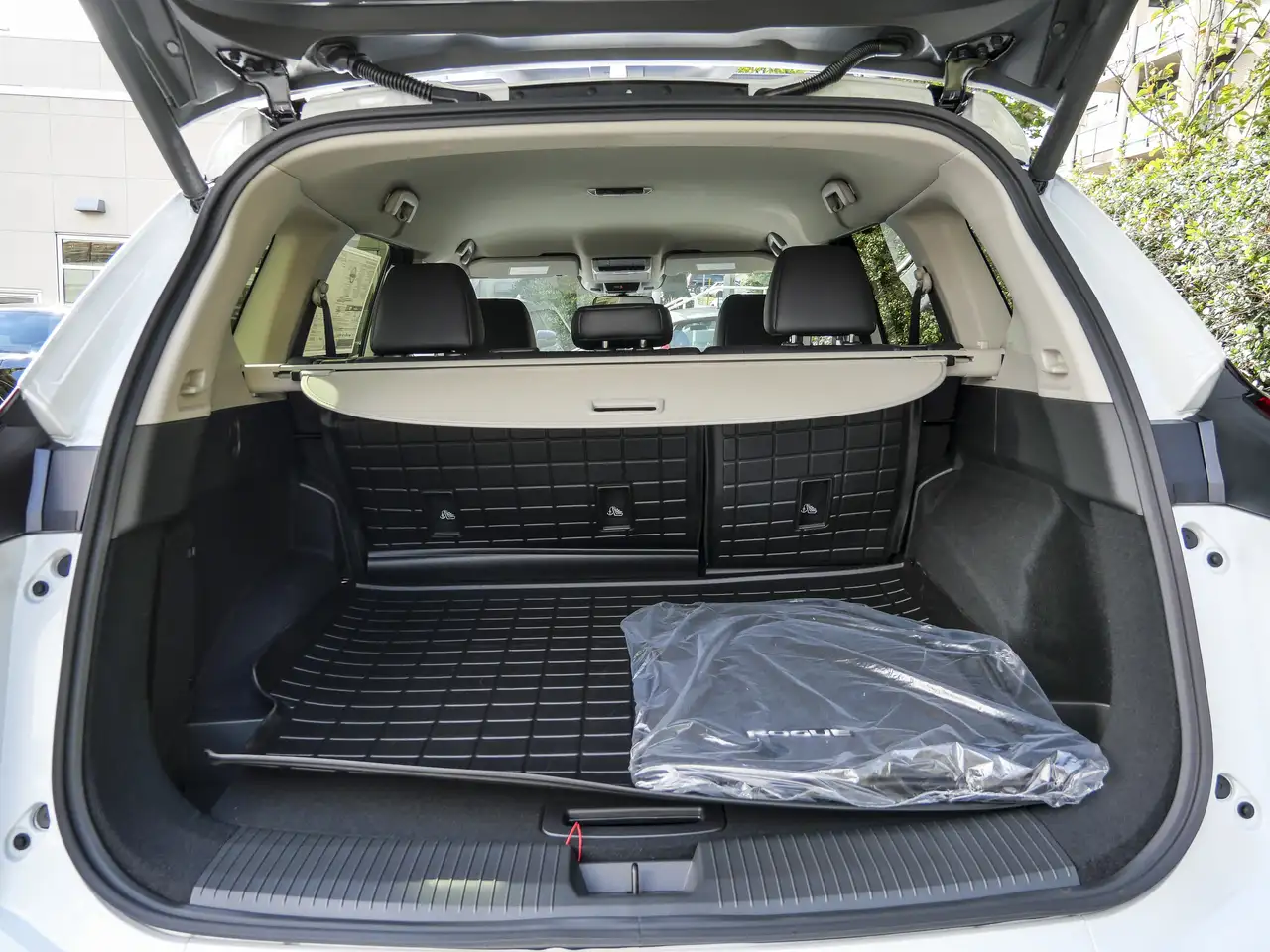 Nissan Rogue photo Nissan Rogue