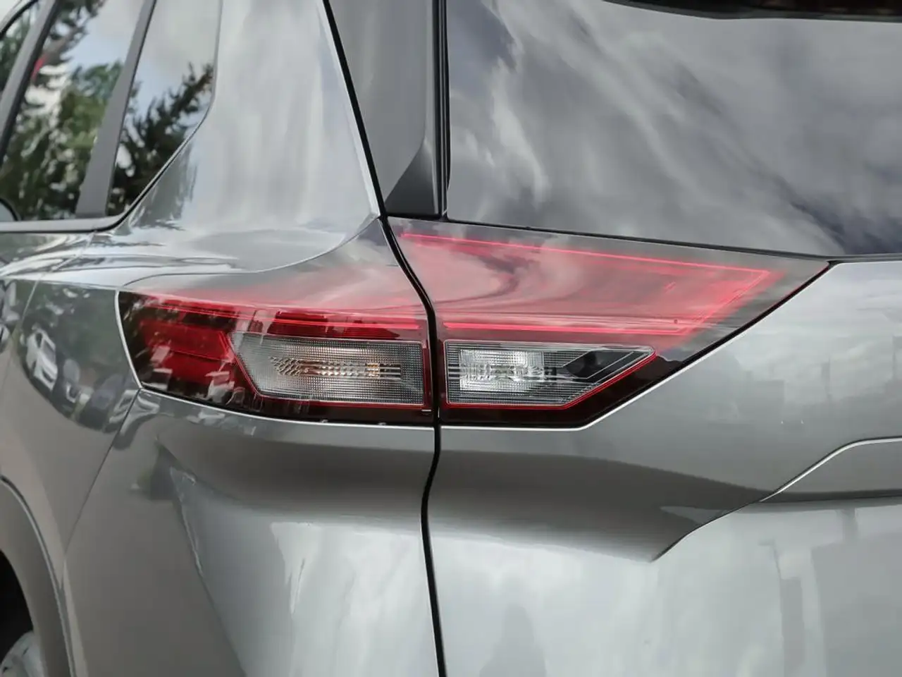 Nissan Rogue photo Nissan Rogue