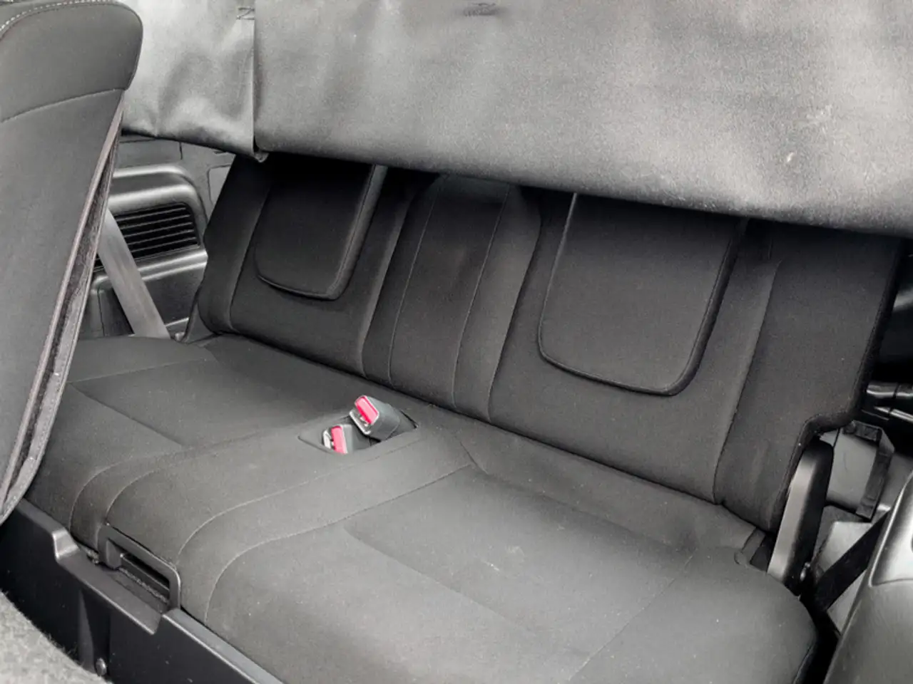 Mitsubishi Outlander photo Mitsubishi Outlander