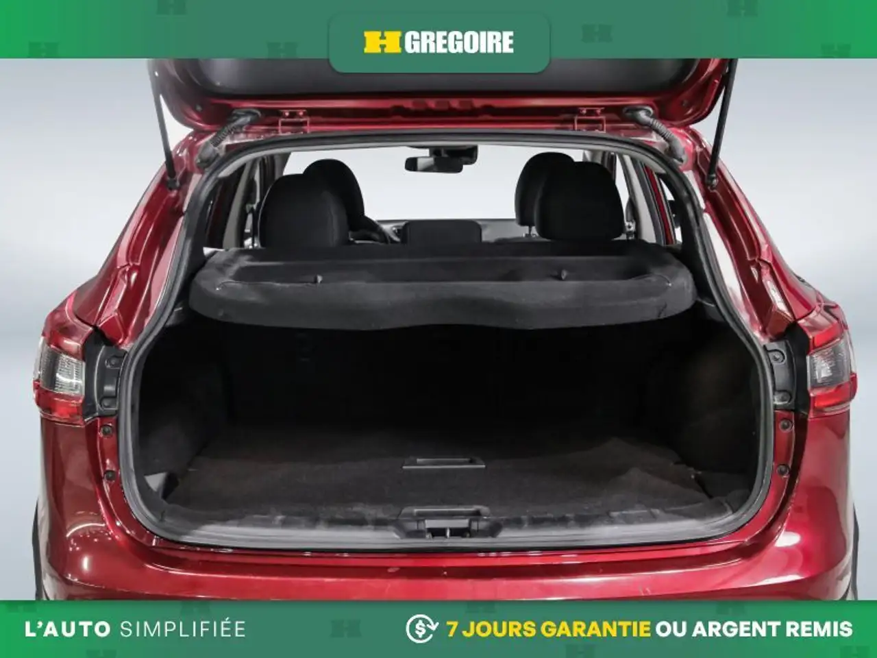 Nissan Qashqai снимка Nissan Qashqai