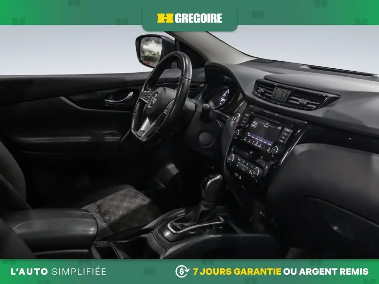 Nissan Qashqai снимка Nissan Qashqai