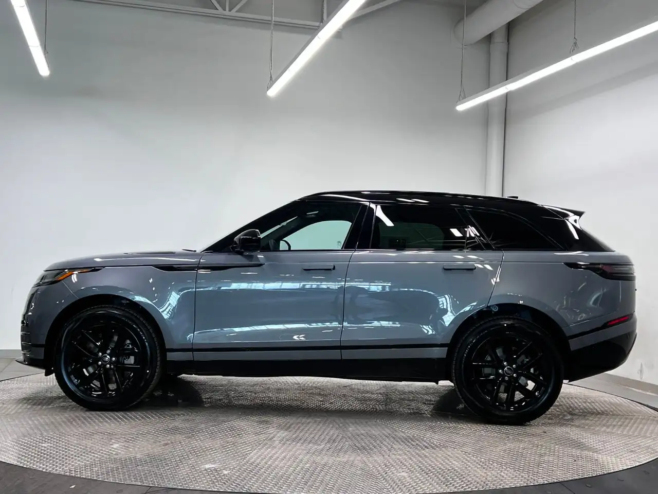 Land Rover Range Rover Velar снимка Land Rover Range Rover Velar