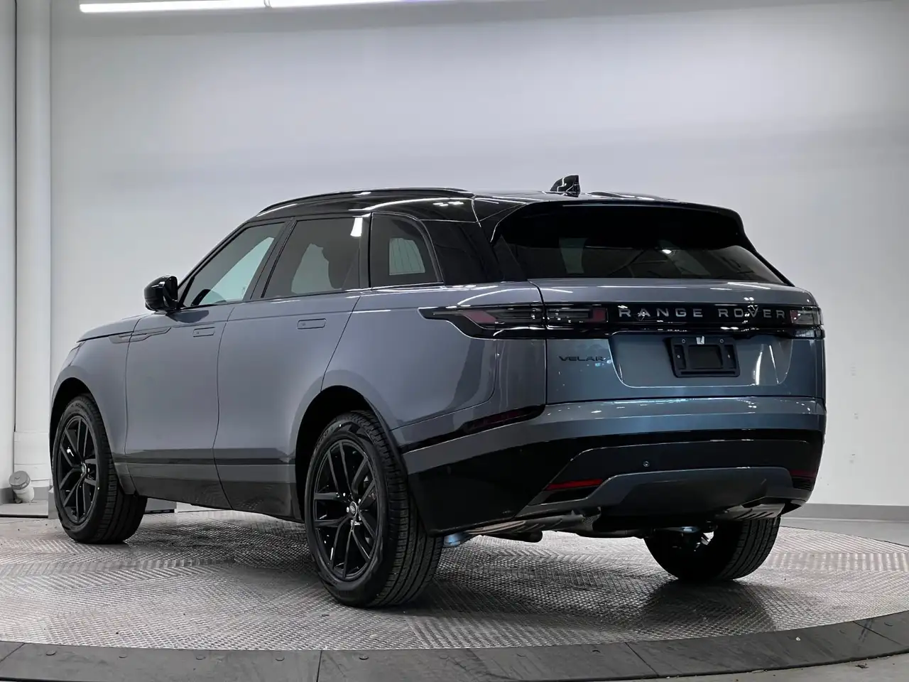 Land Rover Range Rover Velar снимка Land Rover Range Rover Velar