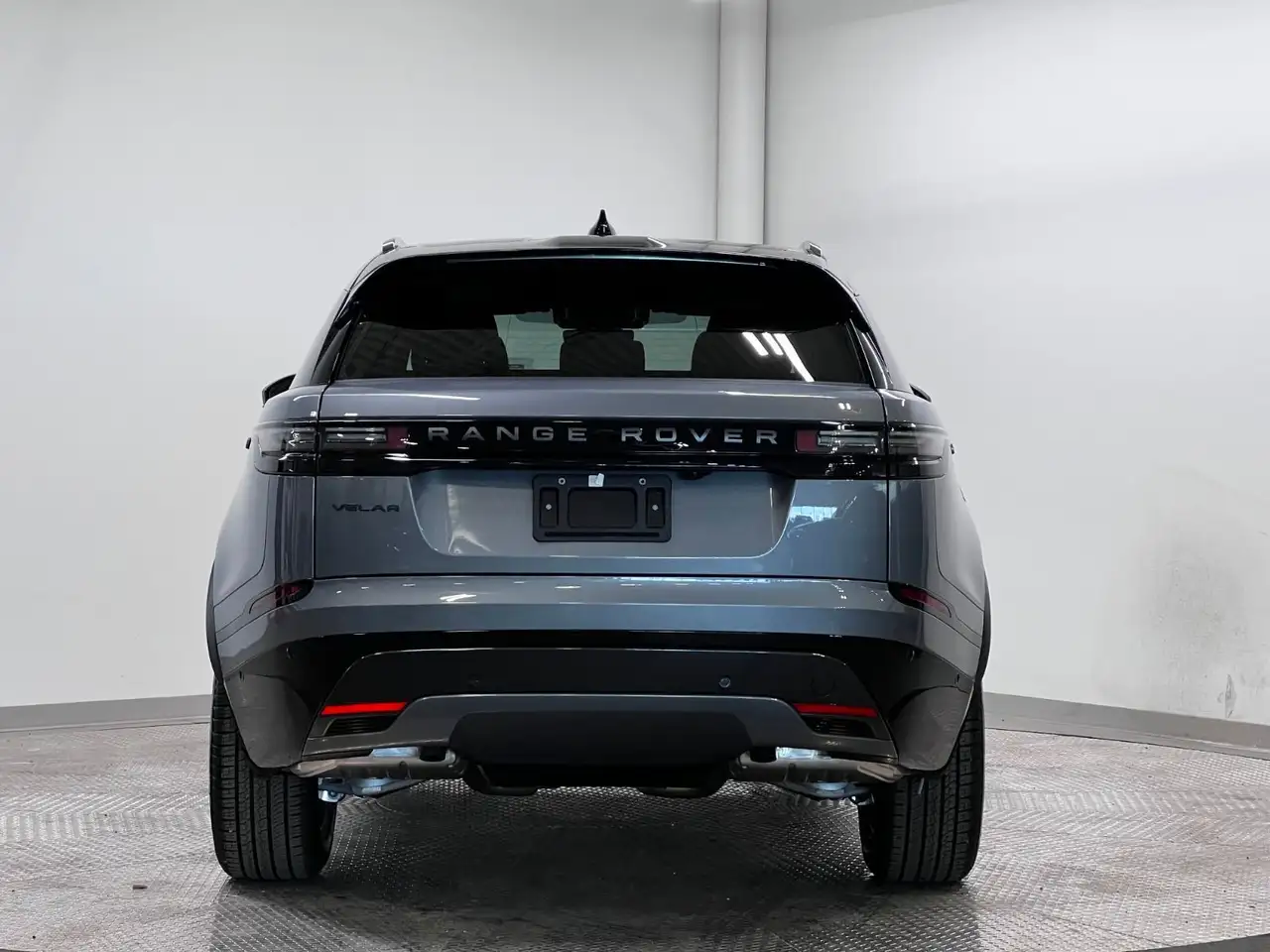 Land Rover Range Rover Velar снимка Land Rover Range Rover Velar