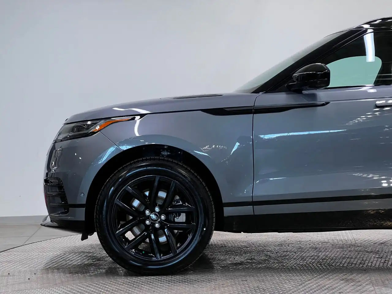 Land Rover Range Rover Velar снимка Land Rover Range Rover Velar