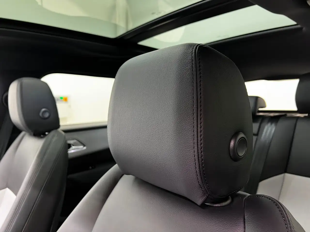 Land Rover Range Rover Velar снимка Land Rover Range Rover Velar