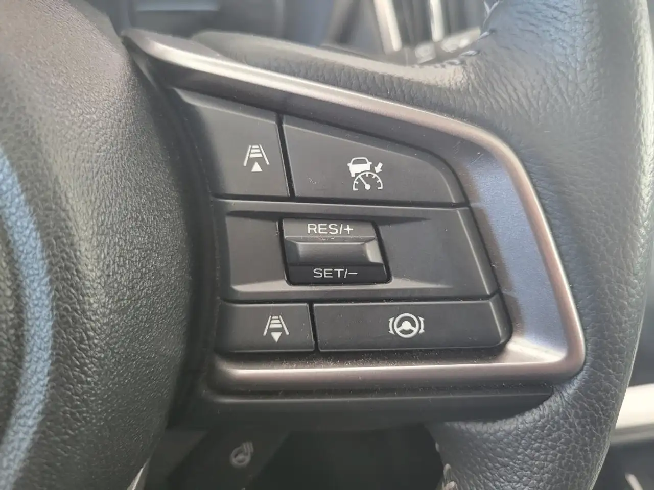 Subaru OUTBACK photo Subaru OUTBACK