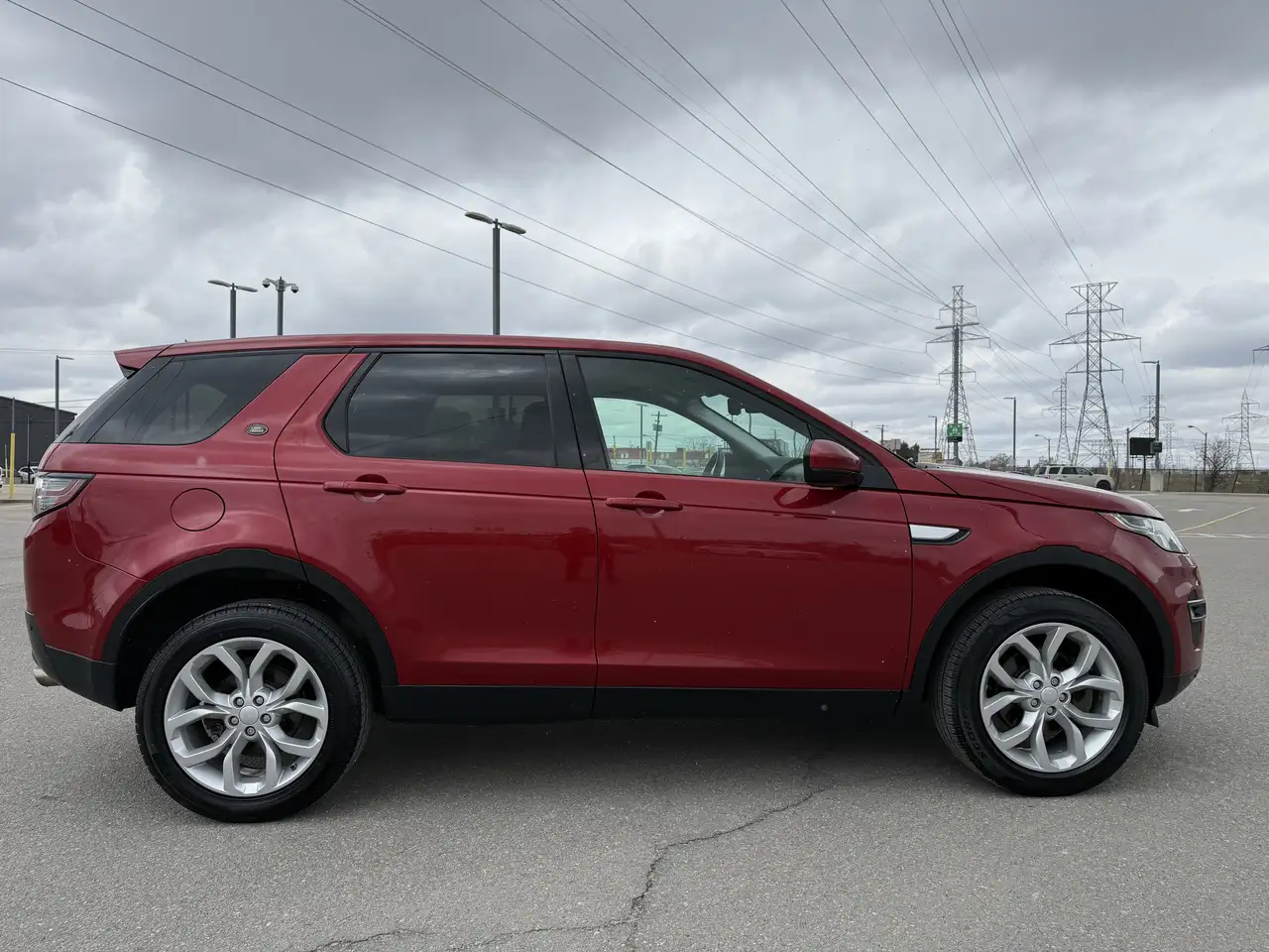 Land Rover Discovery Sport снимка Land Rover Discovery Sport