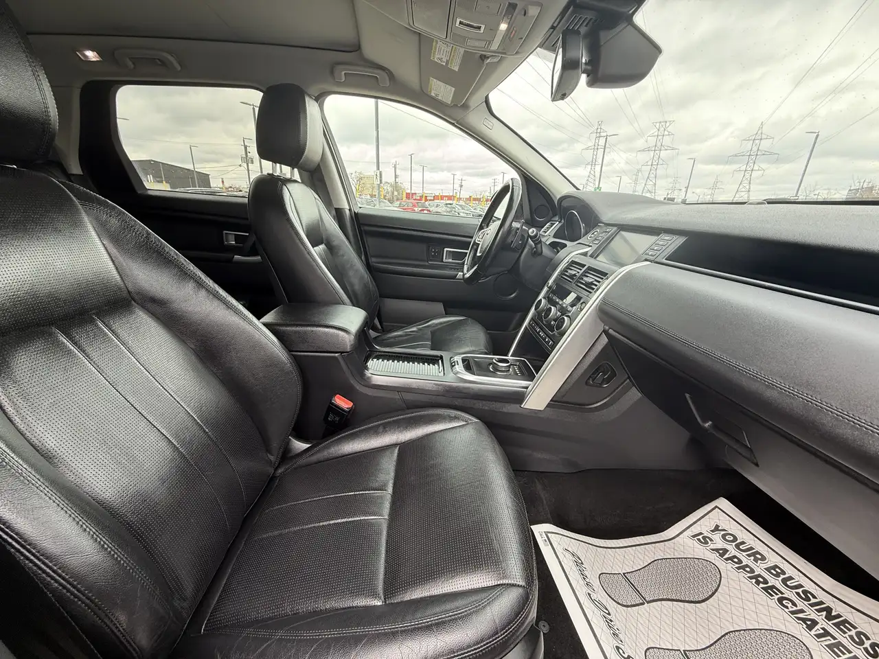 Land Rover Discovery Sport снимка Land Rover Discovery Sport