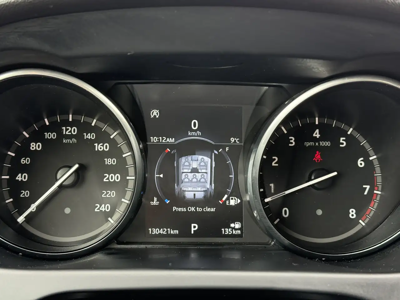 Land Rover Discovery Sport снимка Land Rover Discovery Sport