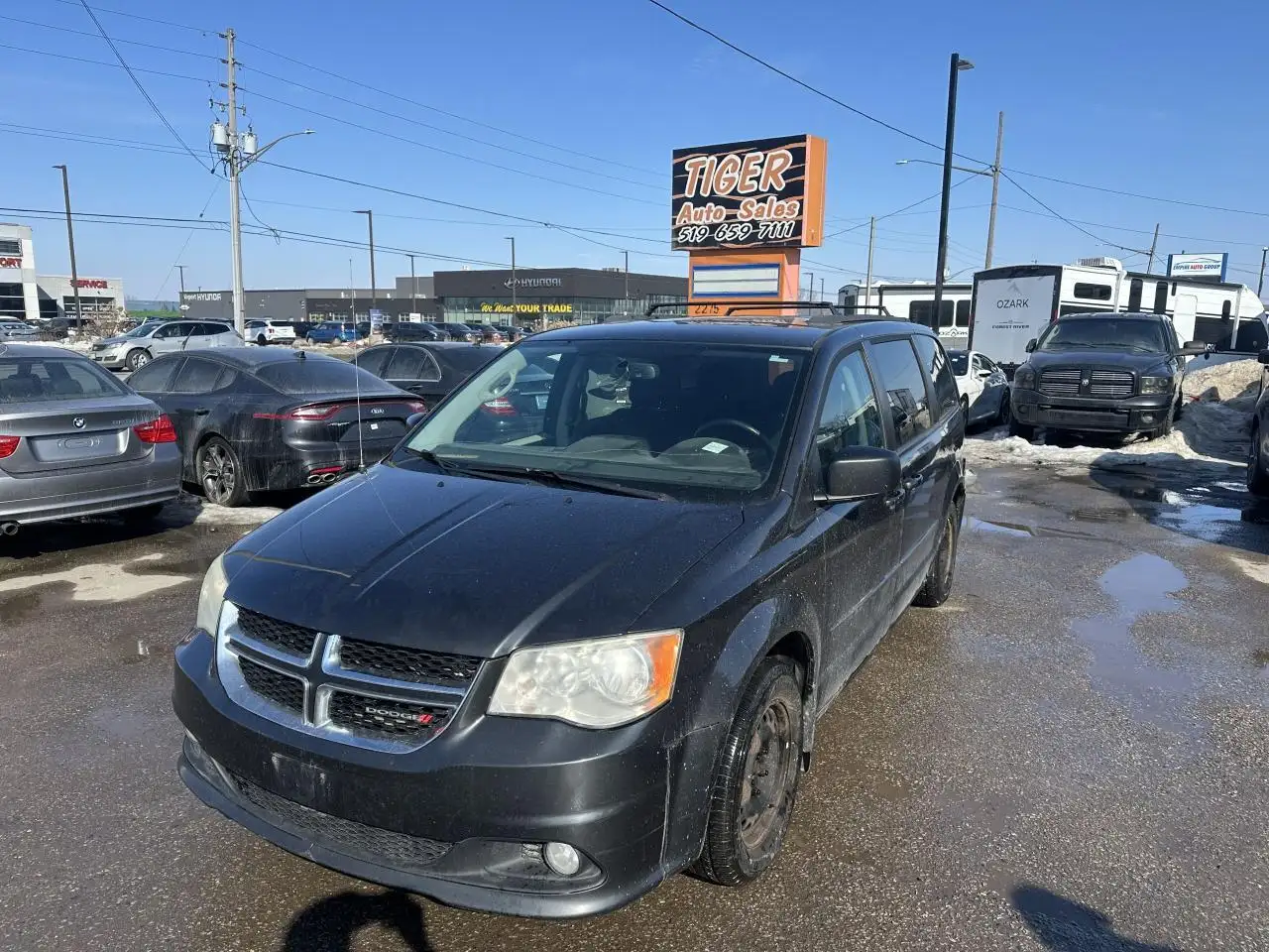 Dodge Grand Caravan fotografie Dodge Grand Caravan