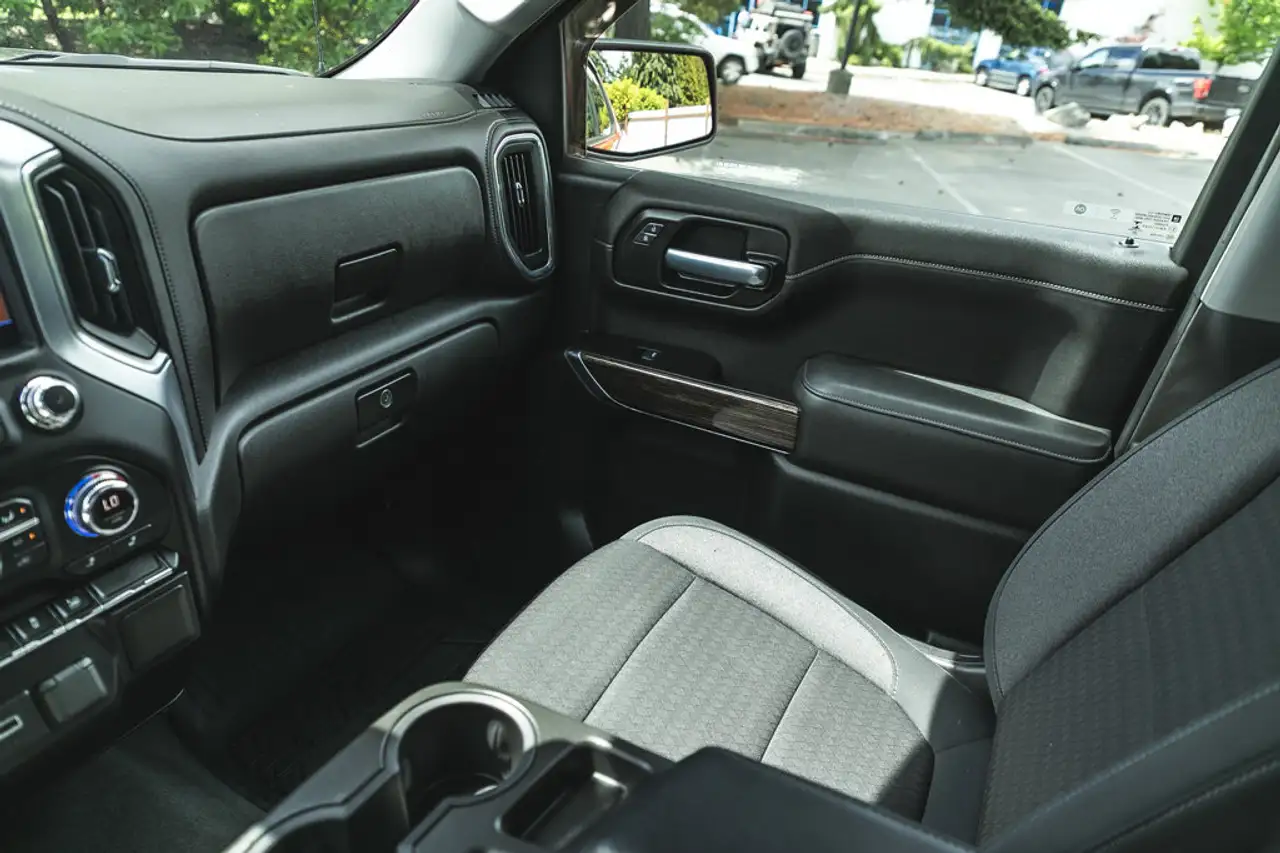 GMC Sierra 1500 снимка GMC Sierra 1500