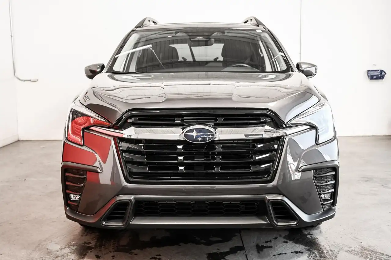 Subaru Ascent photo Subaru Ascent