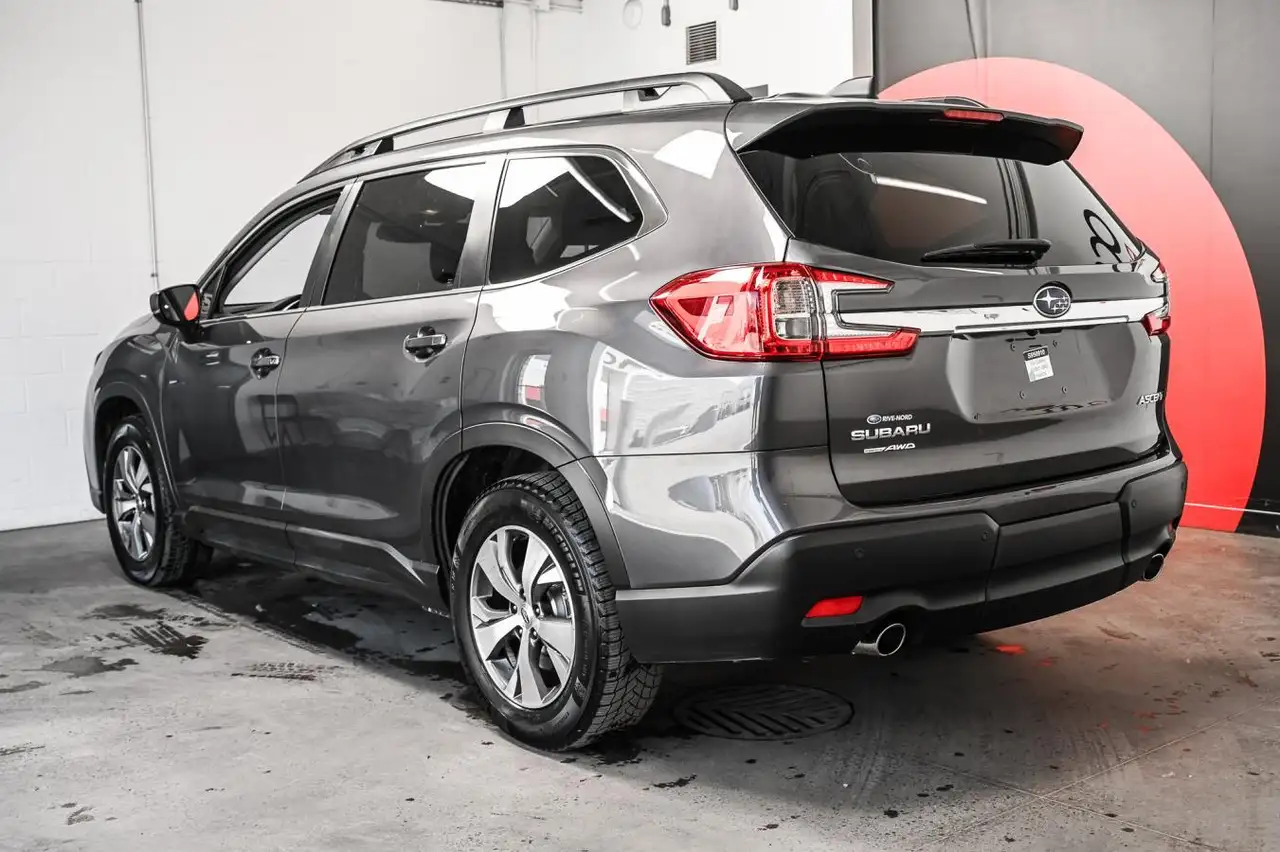 Subaru Ascent photo Subaru Ascent