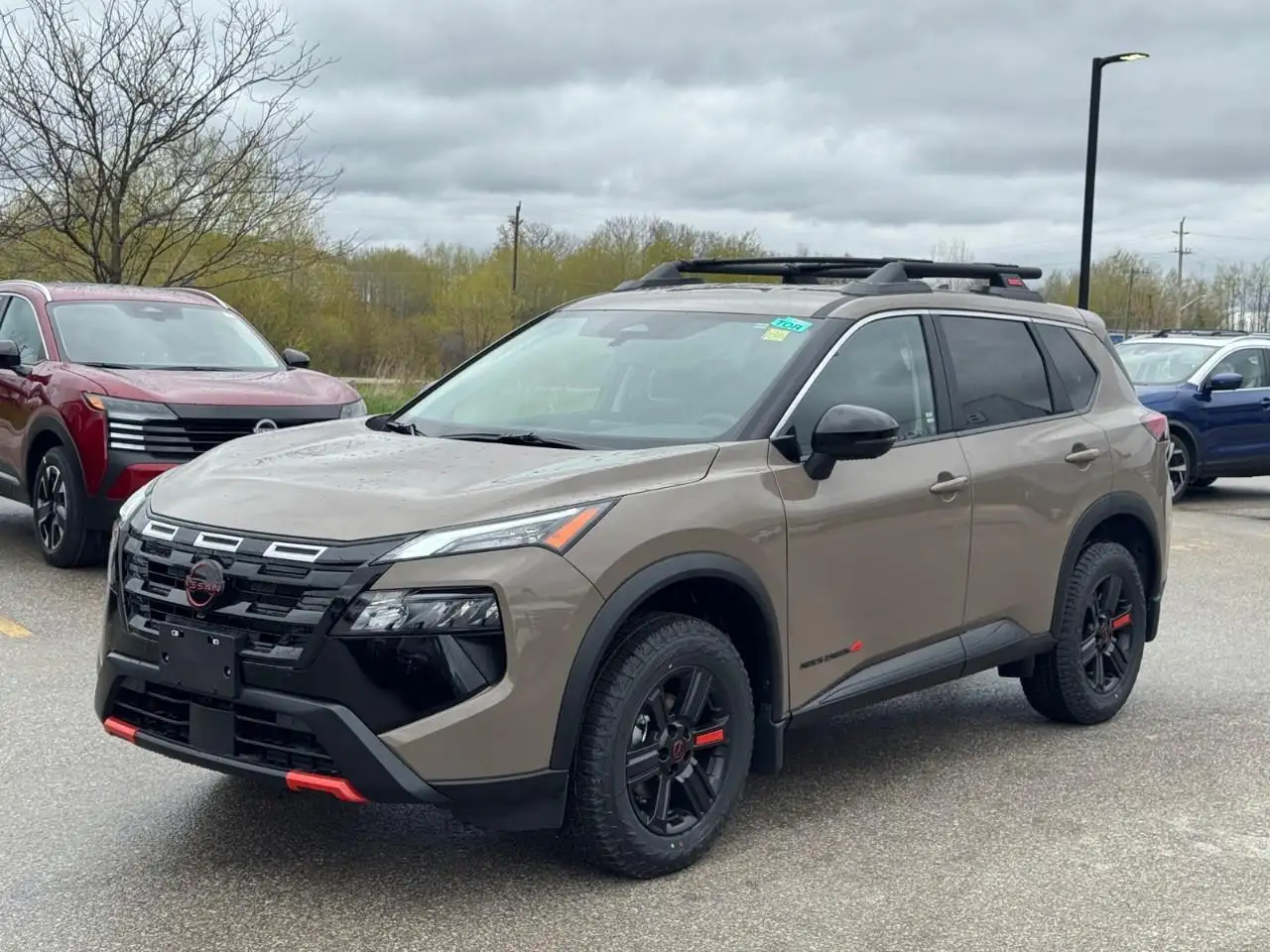 Nissan Rogue снимка Nissan Rogue