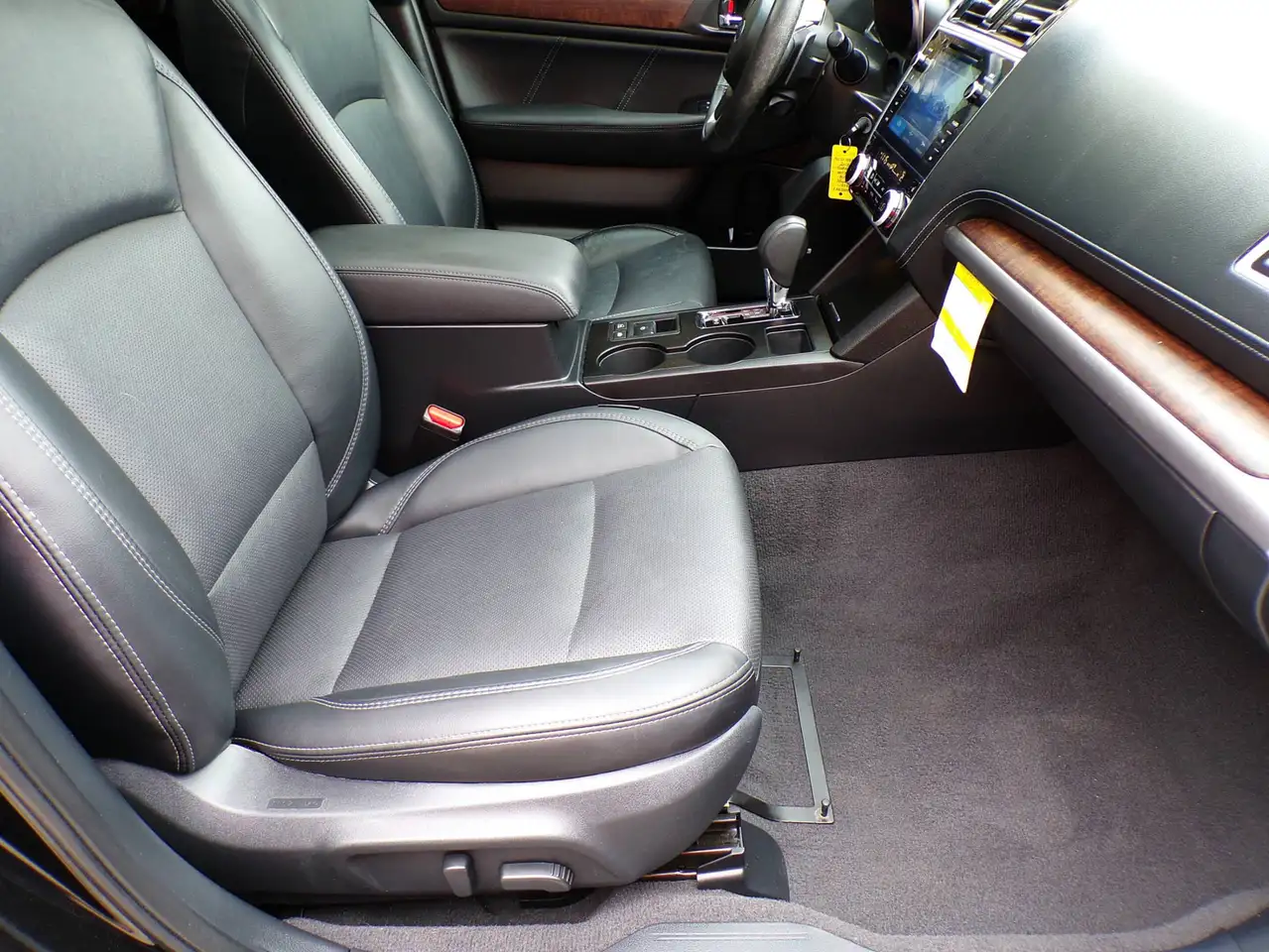 Subaru OUTBACK fotografie Subaru OUTBACK