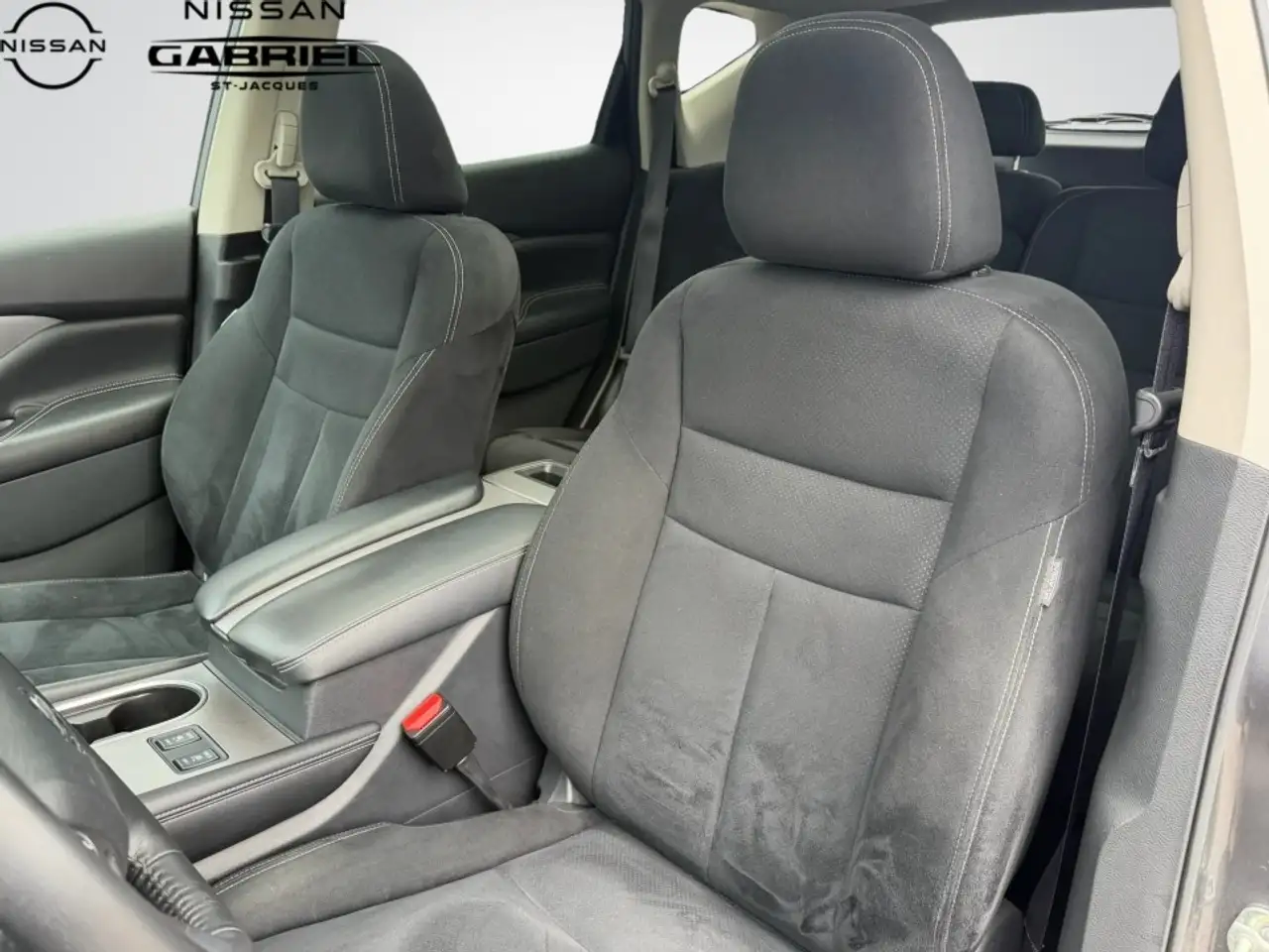 Nissan Murano снимка Nissan Murano