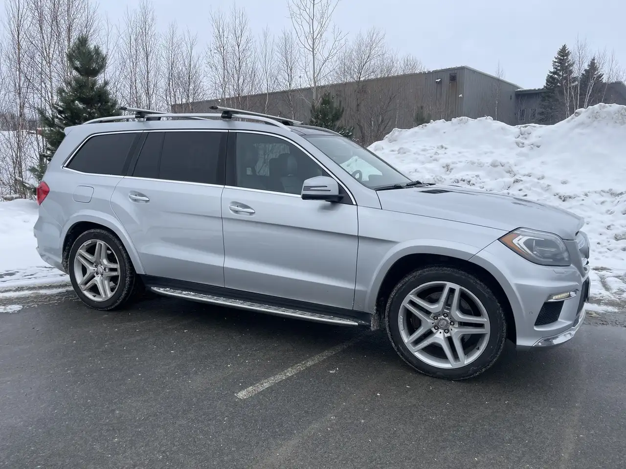 Mercedes-Benz GL-Class photo Mercedes-Benz GL-Class