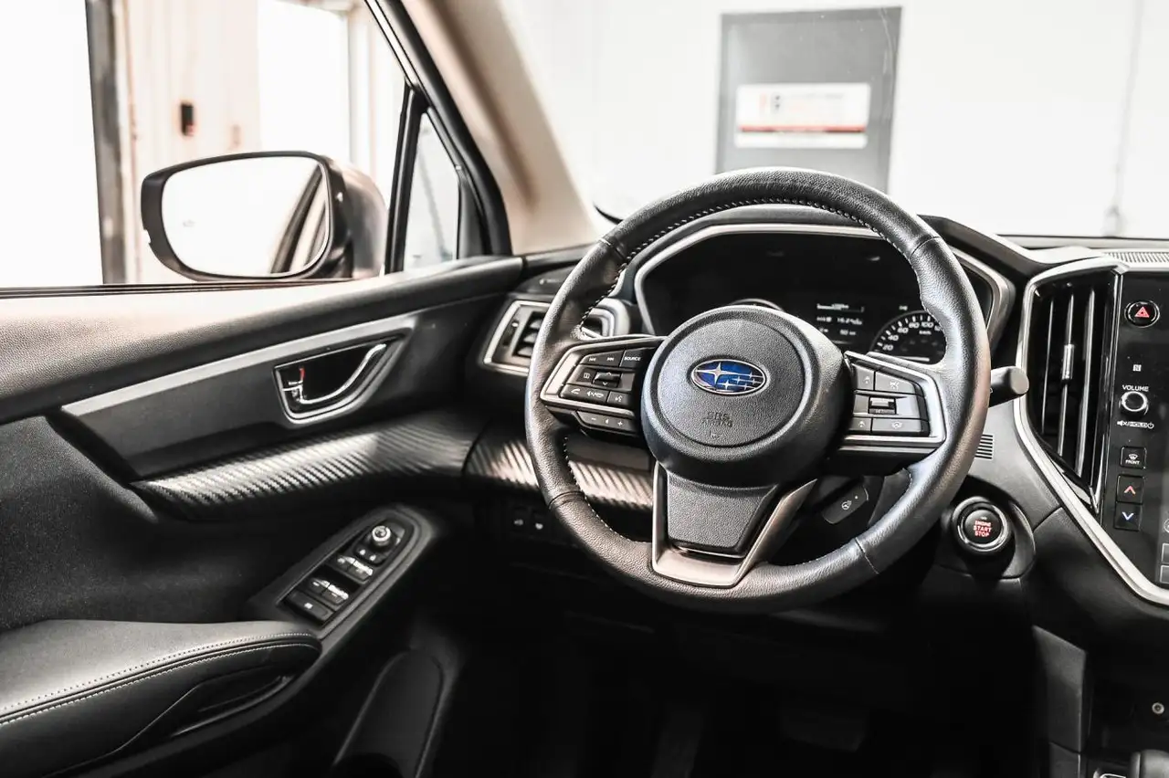 Subaru Ascent photo Subaru Ascent