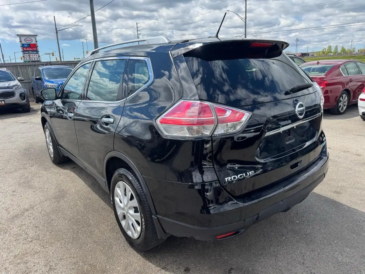 Nissan Rogue photo Nissan Rogue