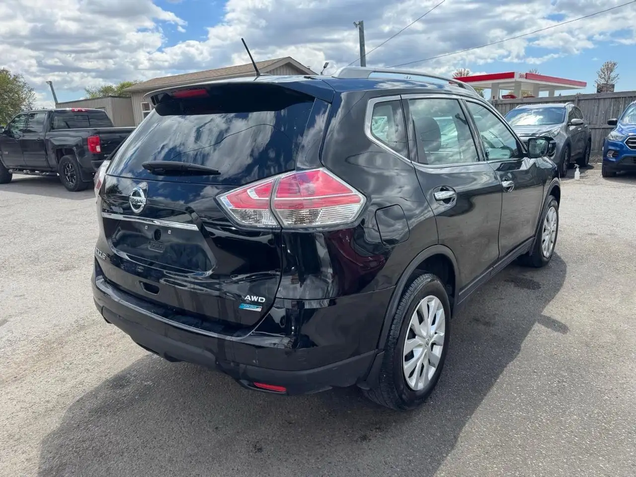 Nissan Rogue photo Nissan Rogue
