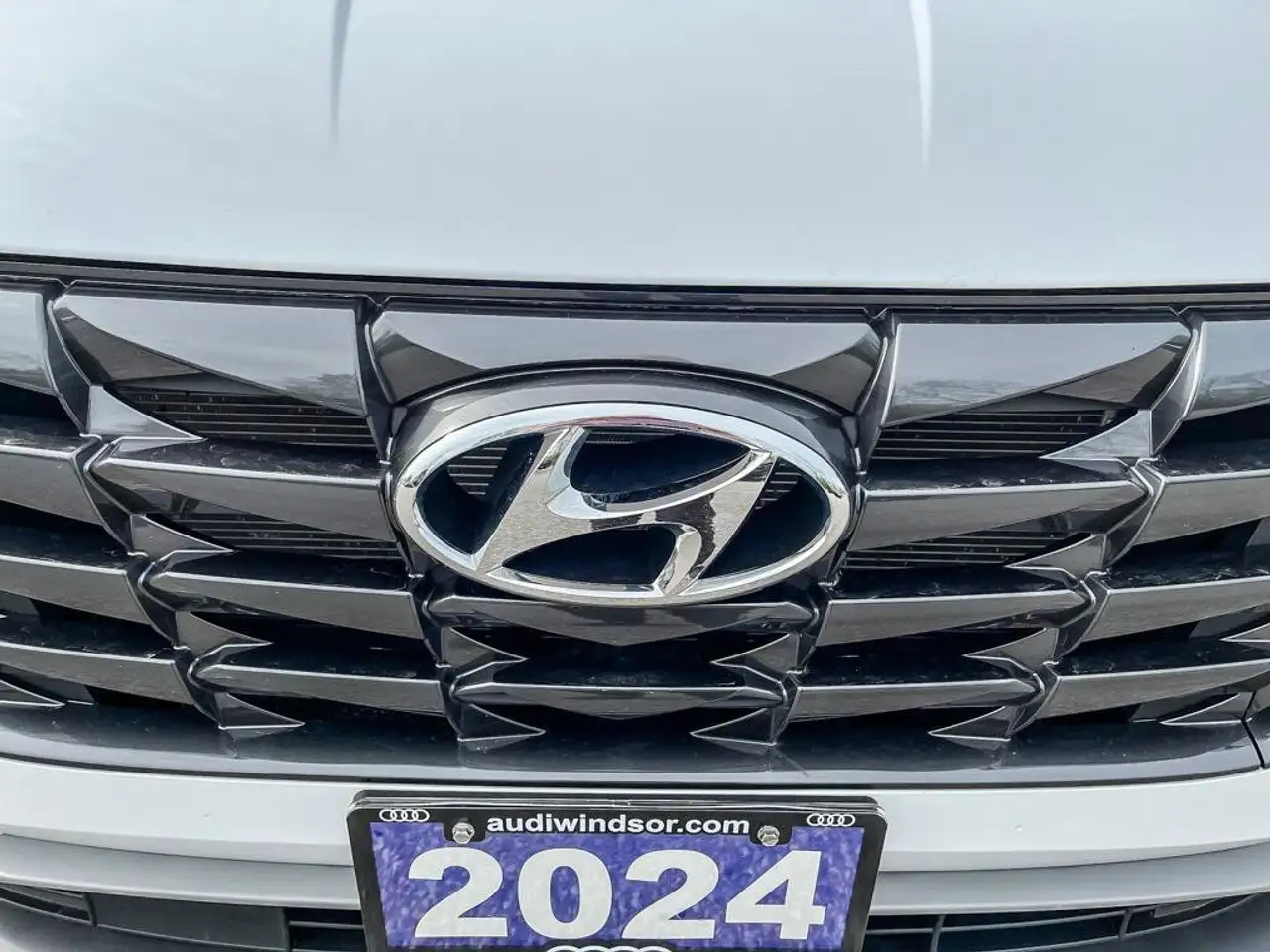 Hyundai TUCSON снимка Hyundai TUCSON