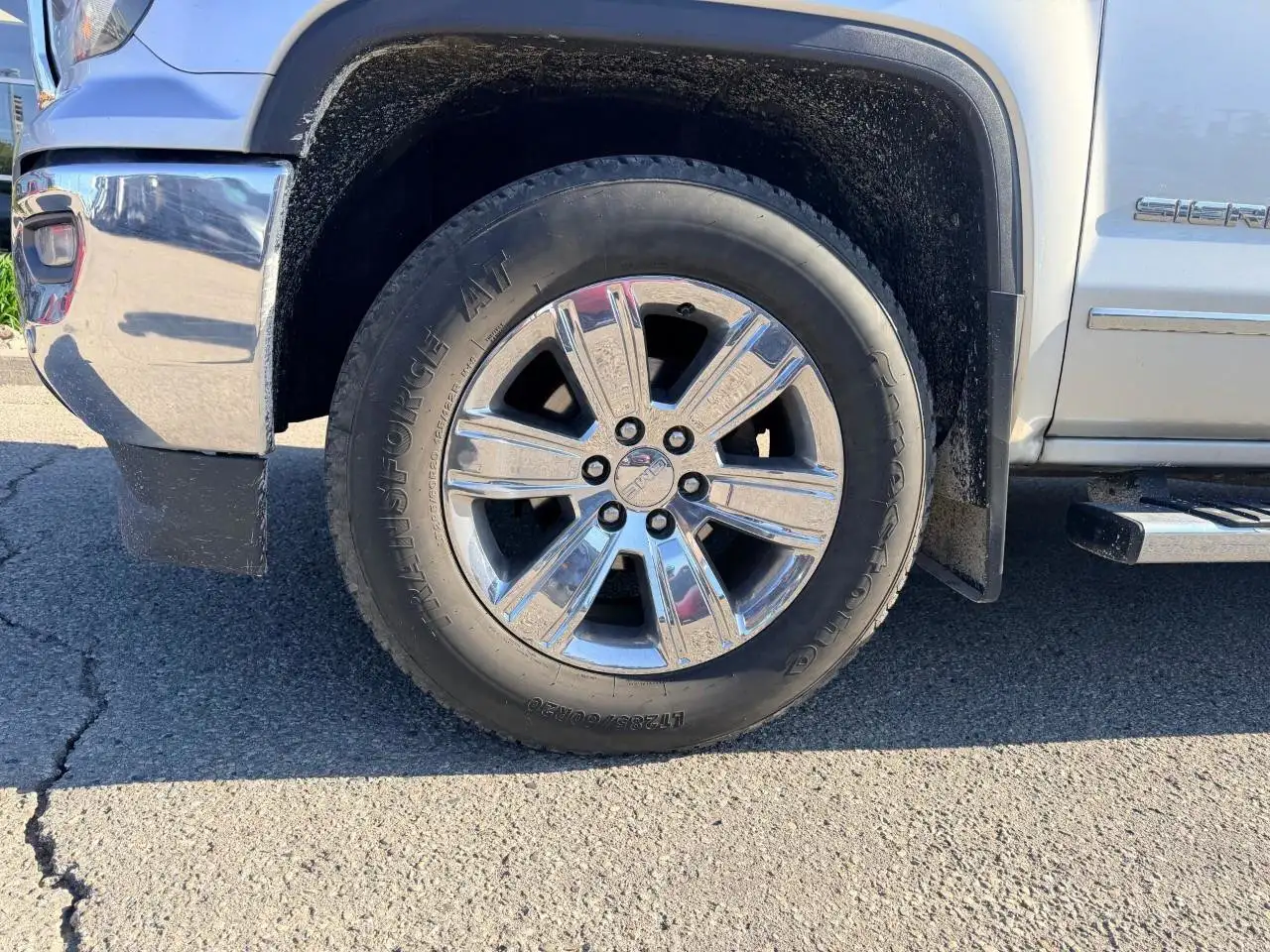 GMC Sierra 1500 photo GMC Sierra 1500